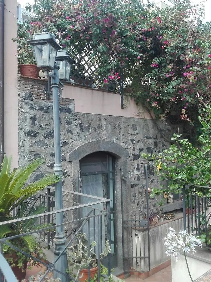 Appartement Bouganville Catánia
